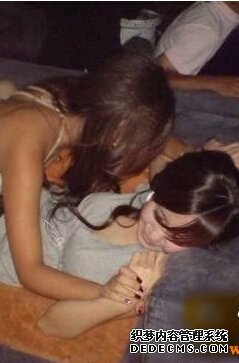 ������ - ��ͬ�Ĵ��ۡ�